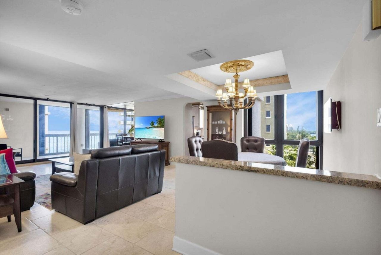 5380 N Ocean Drive, Unit 5B, Singer Island, FL 33404 Photo