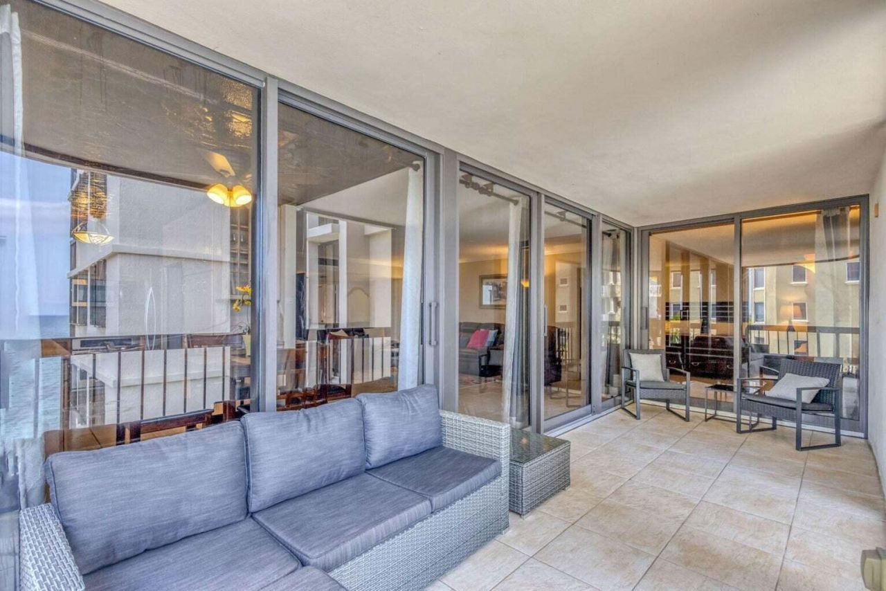 5380 N Ocean Drive, Unit 5B, Singer Island, FL 33404 Photo