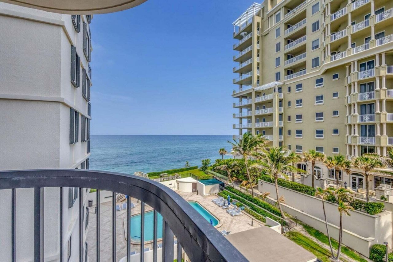 5380 N Ocean Drive, Unit 5B, Singer Island, FL 33404 Photo