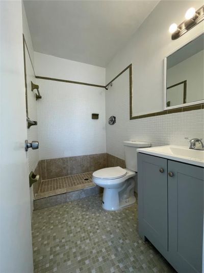 19255 NE 2nd Avenue, Unit 2224, Miami, FL 33179 Photo