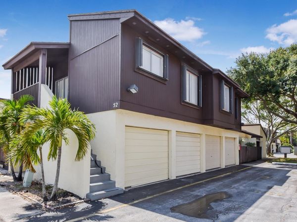 5284 Bosque Lane, Unit 52, West Palm Beach, FL 33415