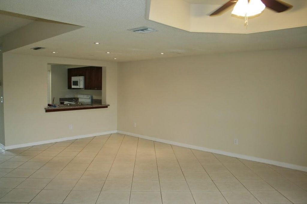 4733 NW 90th Avenue, Sunrise, FL 33351 Photo