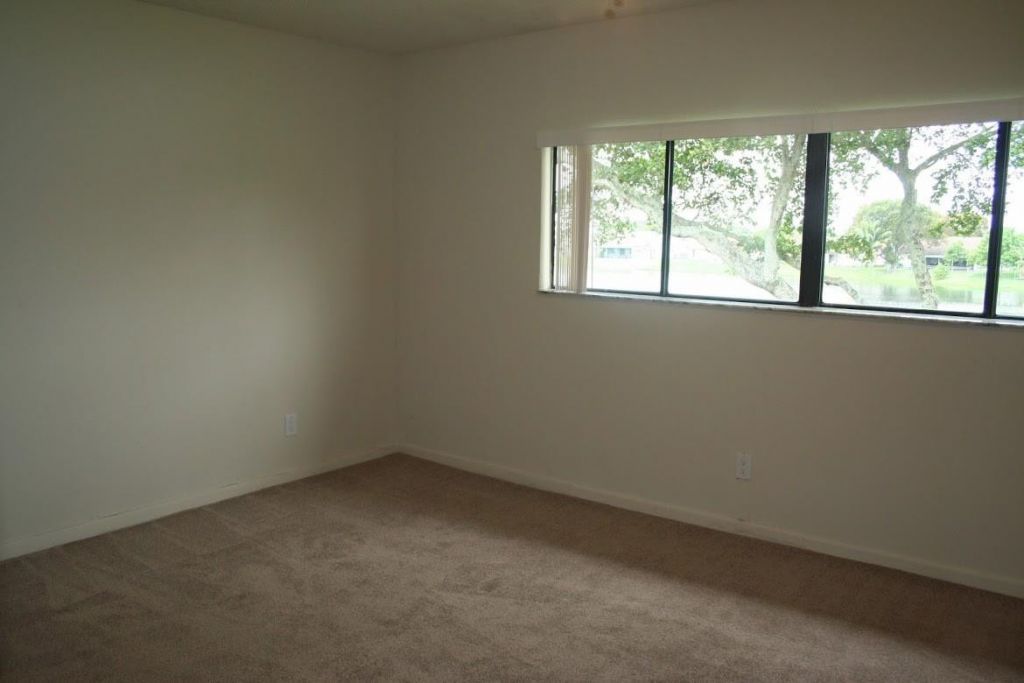 4733 NW 90th Avenue, Sunrise, FL 33351 Photo