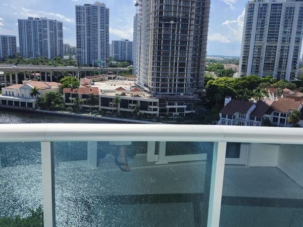 19390 COLLINS Avenue, Unit 1225, Sunny Isles Beach, FL 33160
