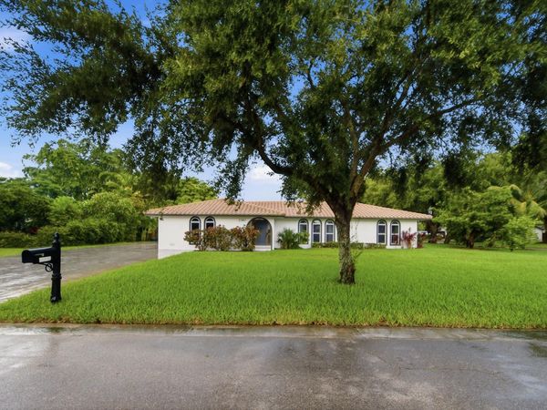 2380 NW 107TH Avenue, Coral Springs, FL 33065