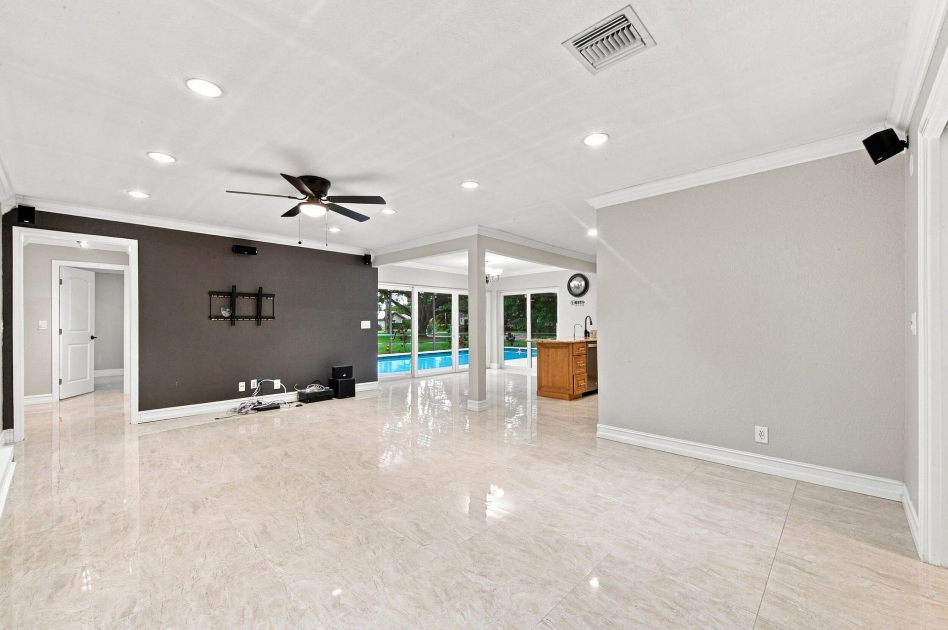2380 NW 107th Avenue, Coral Springs, FL 33065 Photo