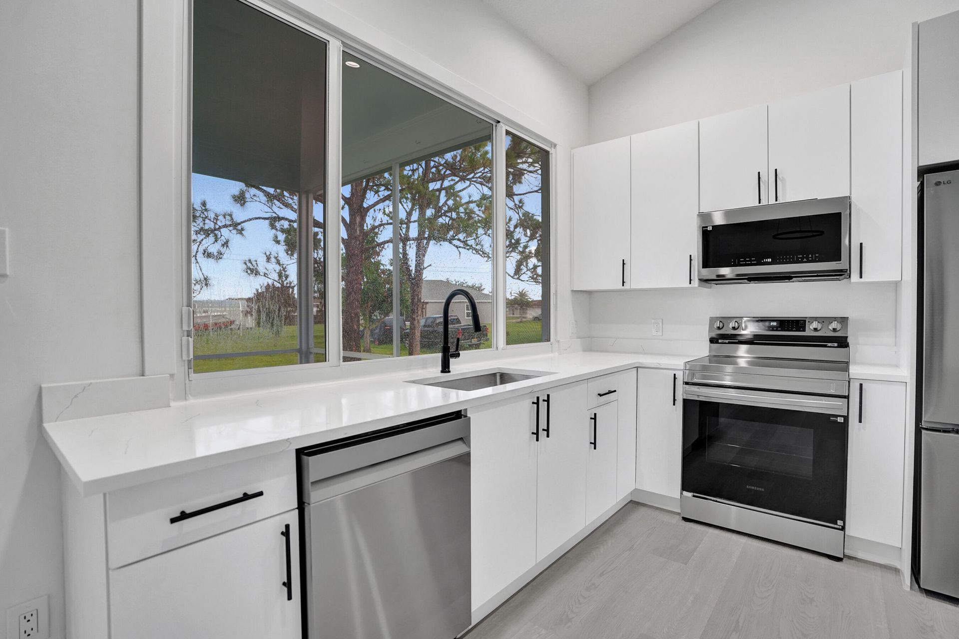 1237 SW Edinburgh Drive, Port Saint Lucie, FL 34953 Photo