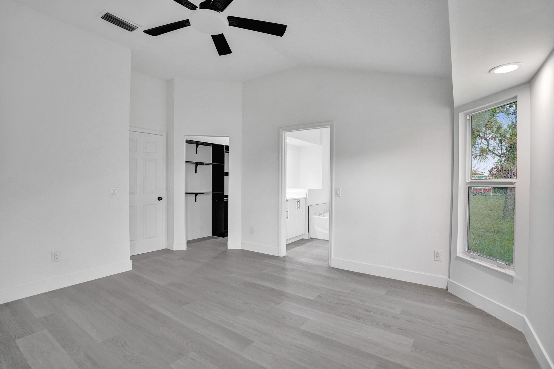 1237 SW Edinburgh Drive, Port Saint Lucie, FL 34953 Photo