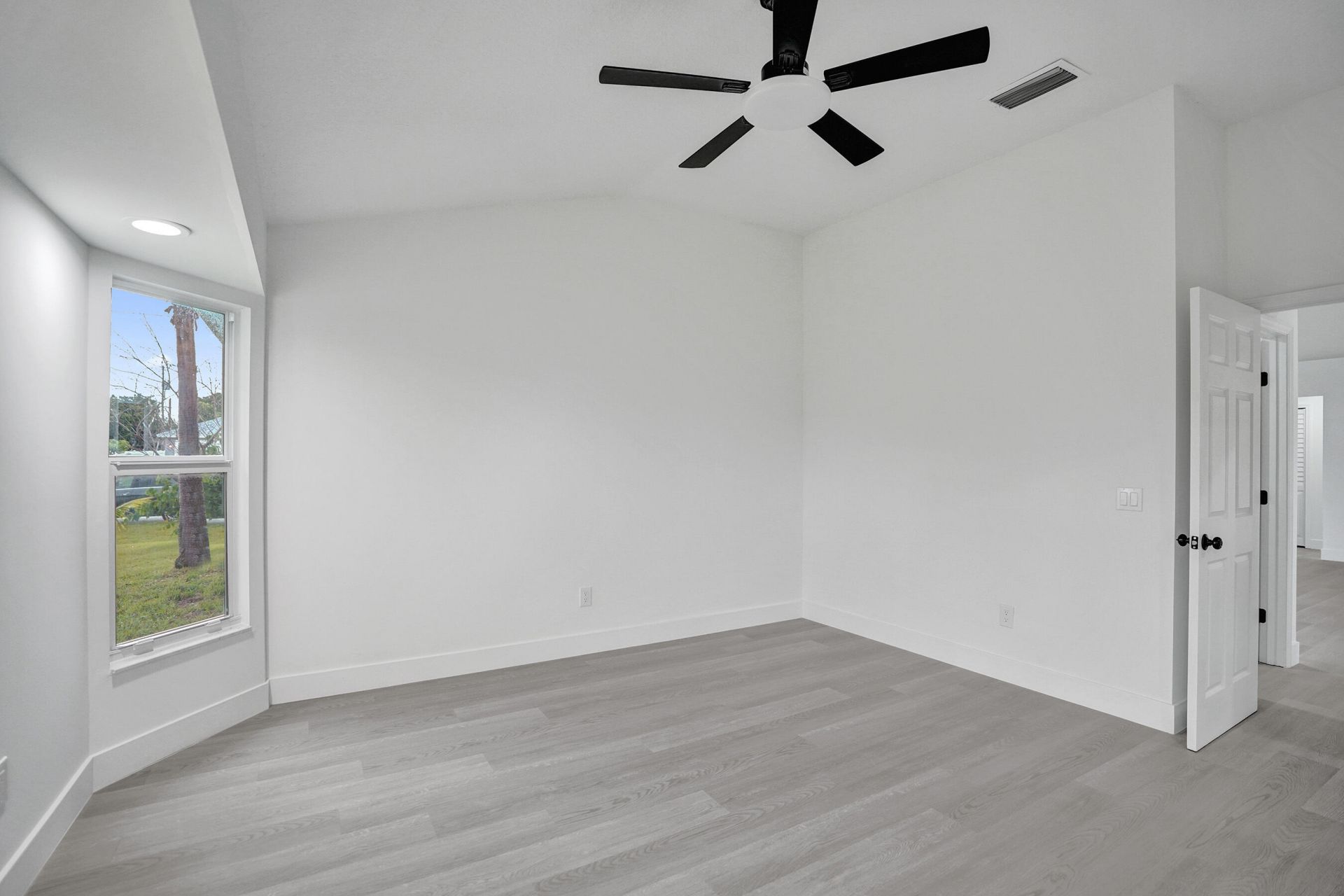 1237 SW Edinburgh Drive, Port Saint Lucie, FL 34953 Photo