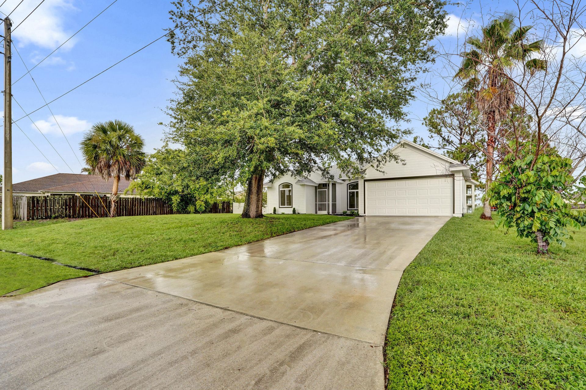 1237 SW Edinburgh Drive, Port Saint Lucie, FL 34953 Photo