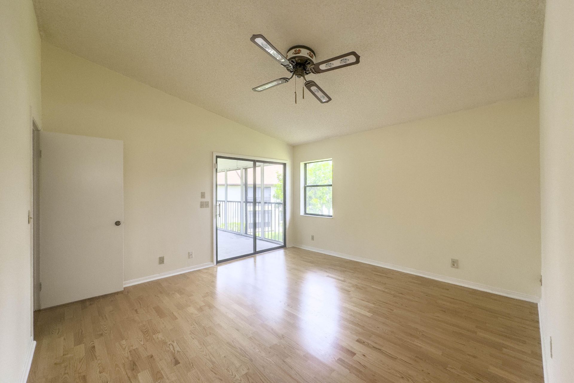 3362 Lucerne Park Drive, Greenacres, FL 33467 Photo