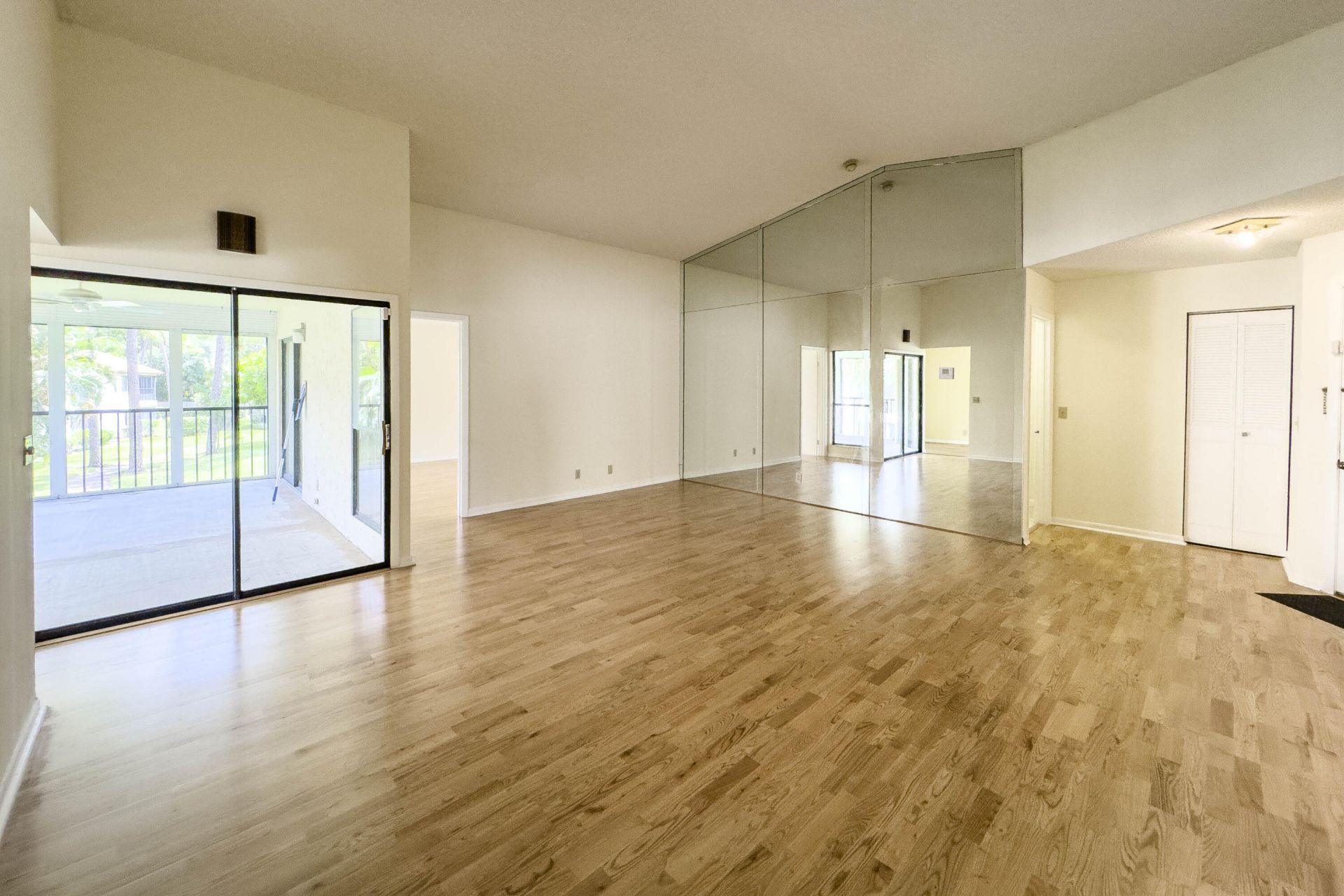 3362 Lucerne Park Drive, Greenacres, FL 33467 Photo