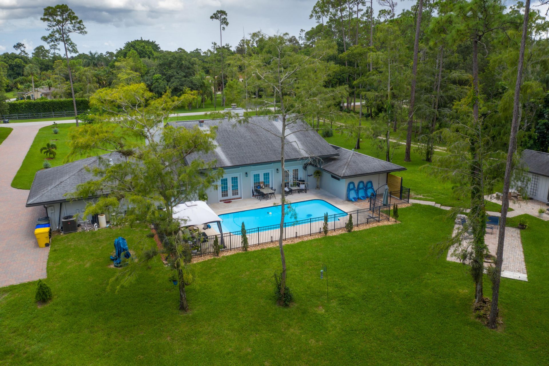 661 W Rambling Drive, Wellington, FL 33414 Photo
