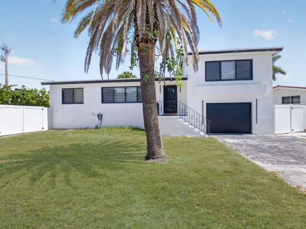 401 NE 15TH Terrace, Boca Raton, FL 33432