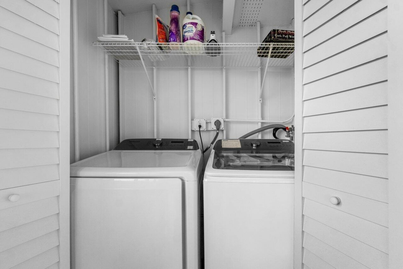 76 Flanders B, Delray Beach, FL 33484 Photo