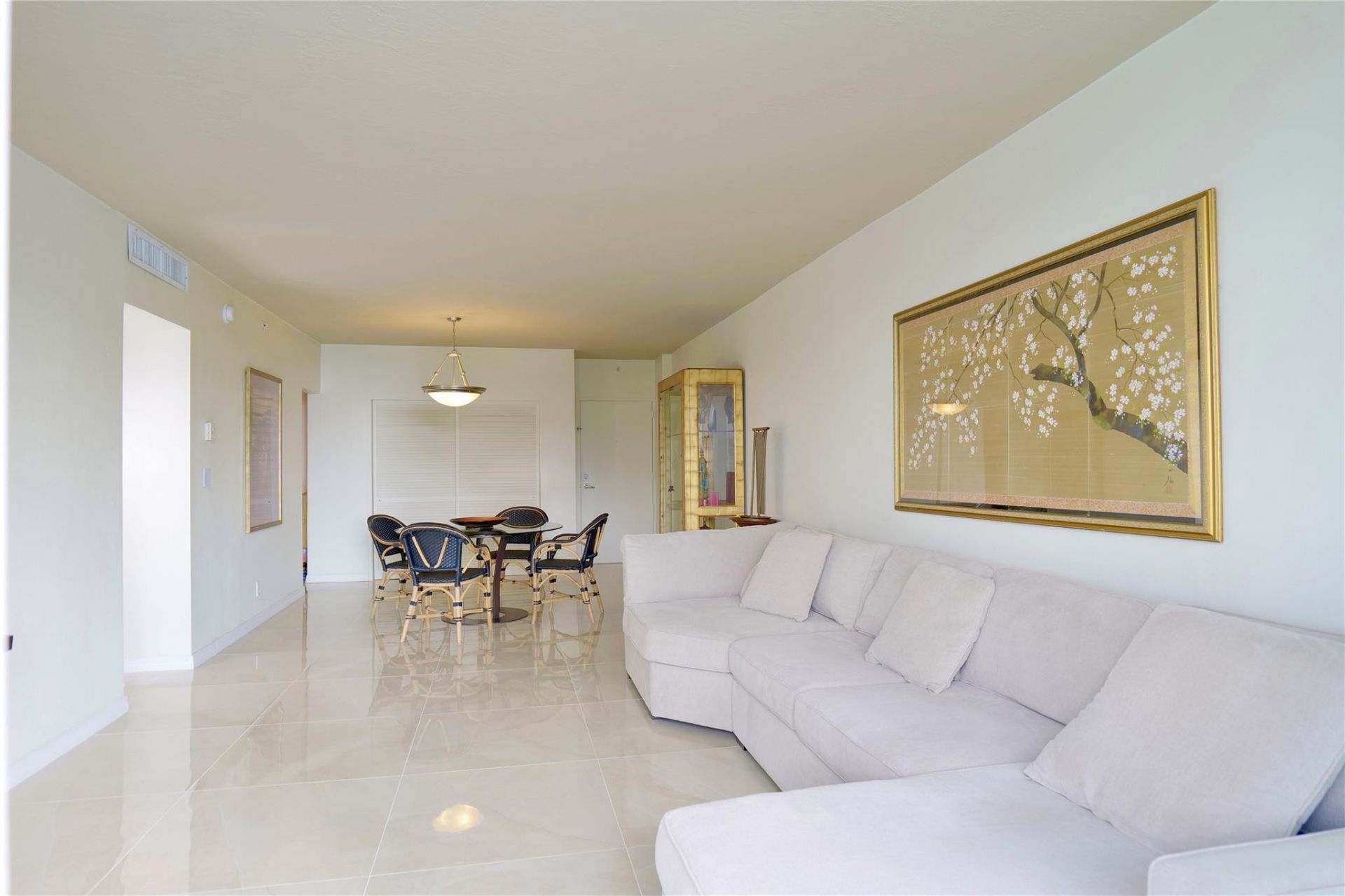 3000 S Ocean Drive, Unit 312, Hollywood, FL 33019 Photo