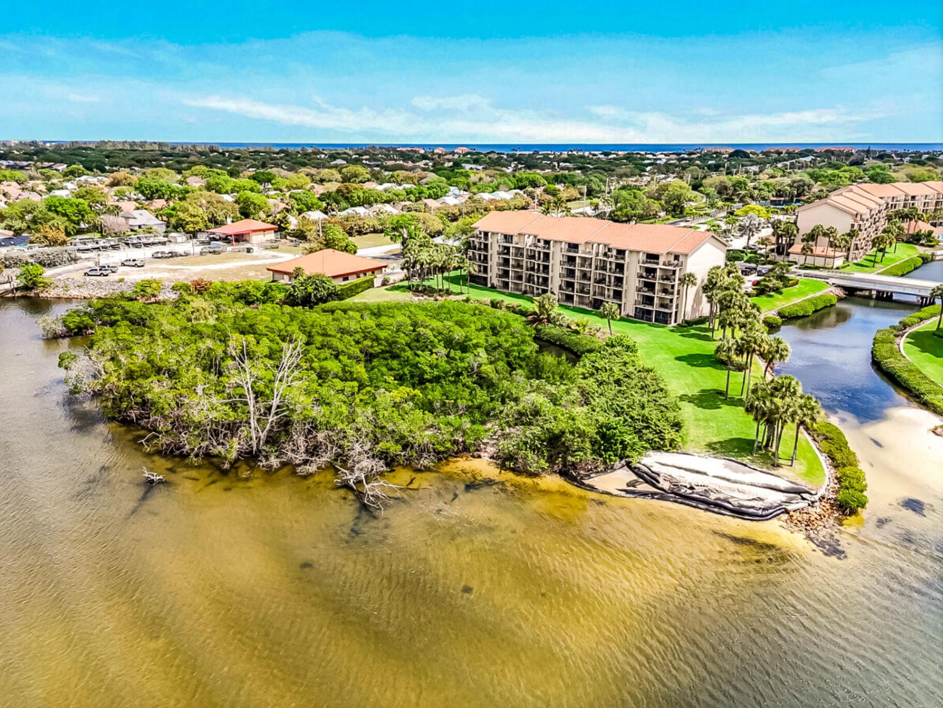 1701 Marina Isle Way, Unit 103, Jupiter, FL 33477 Photo