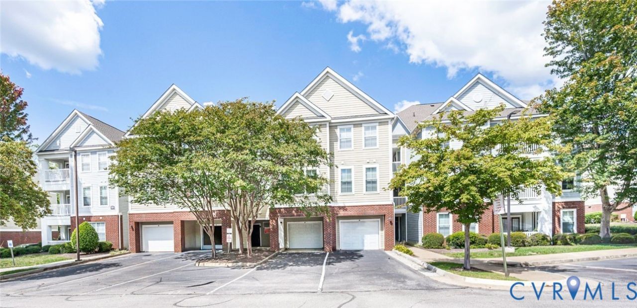 704 Bristol Village Drive, Unit 104, Midlothian, VA 23114 Main Photo