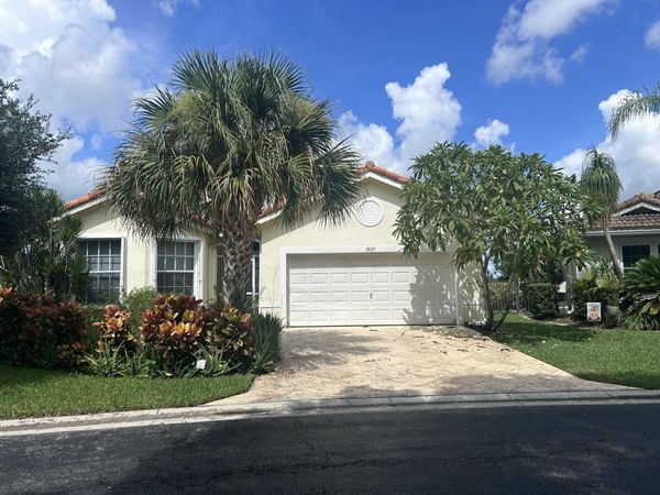 12155 Sunset Point Circle, Wellington, FL 33414