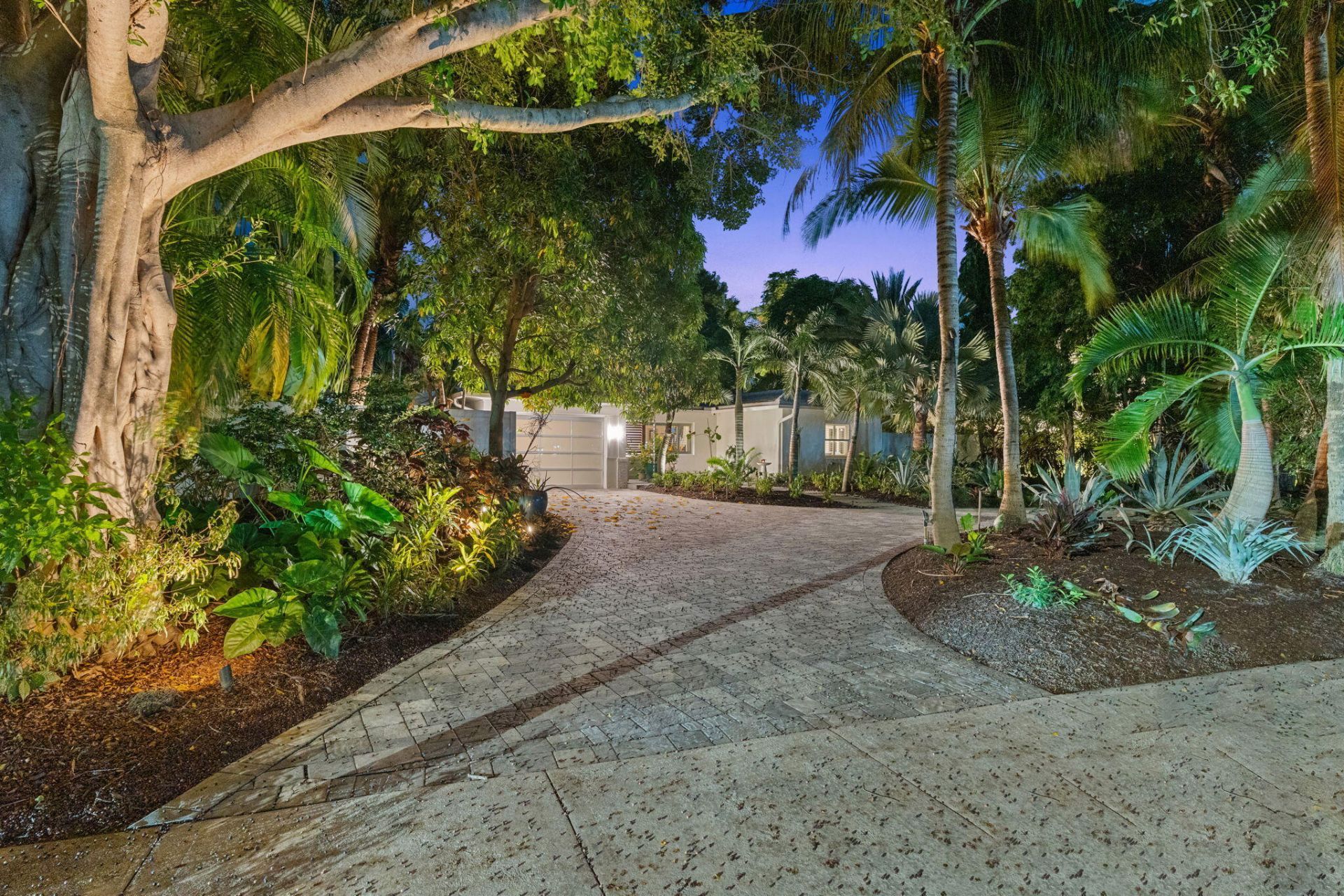 1500 Middle River Drive, Fort Lauderdale, FL 33304 Photo