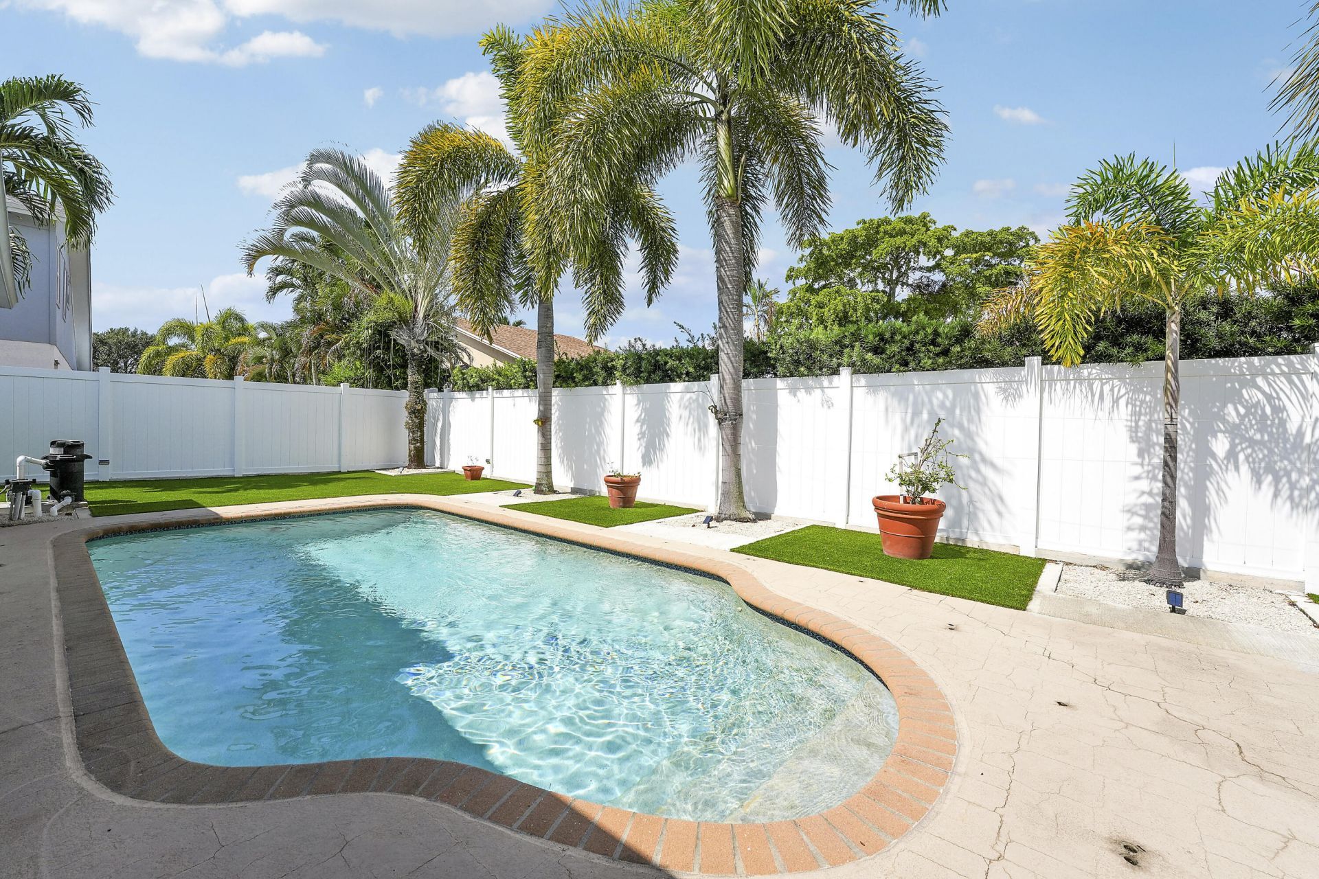 275 NW 39th Way, Deerfield Beach, FL 33442 Photo
