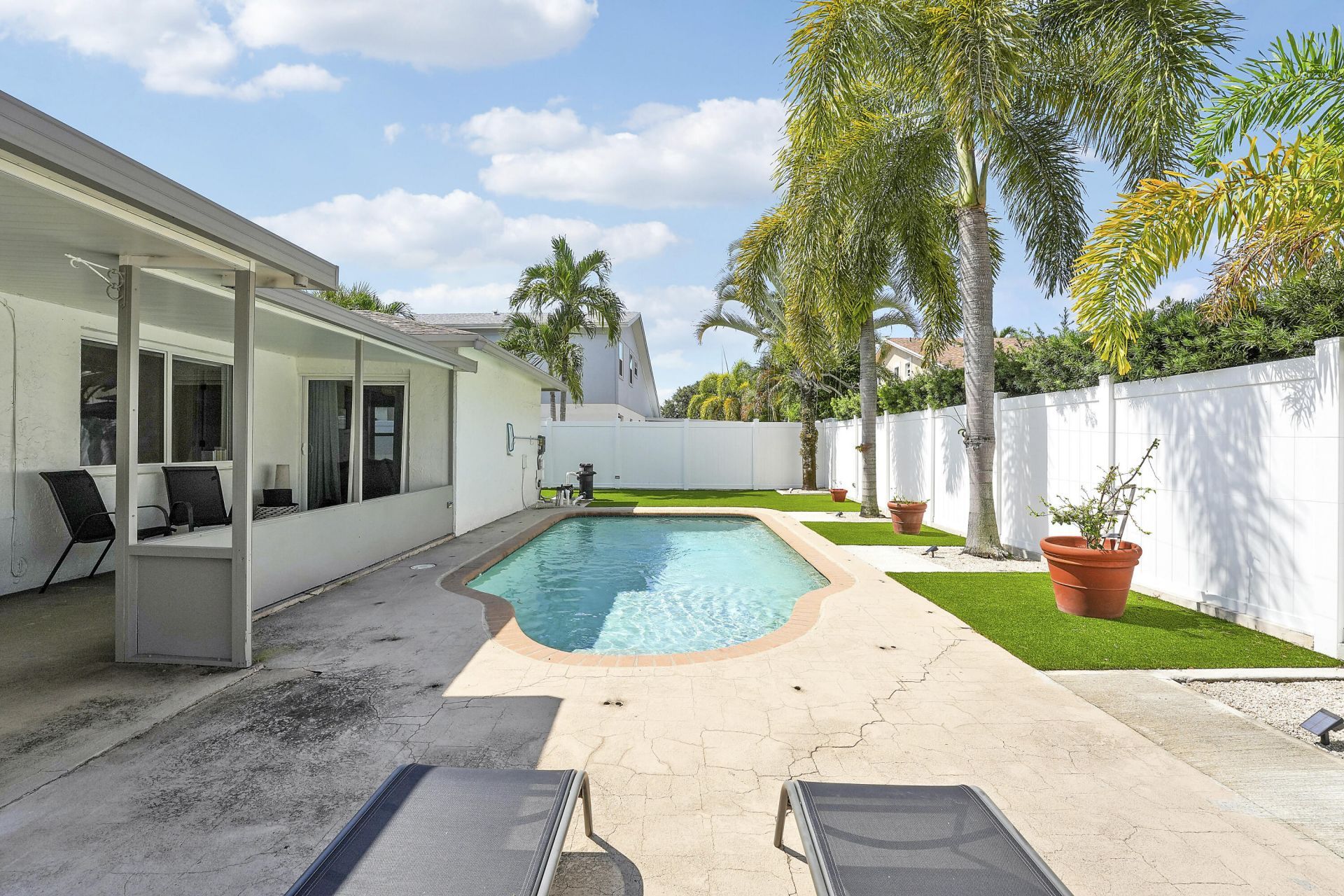 275 NW 39th Way, Deerfield Beach, FL 33442 Photo