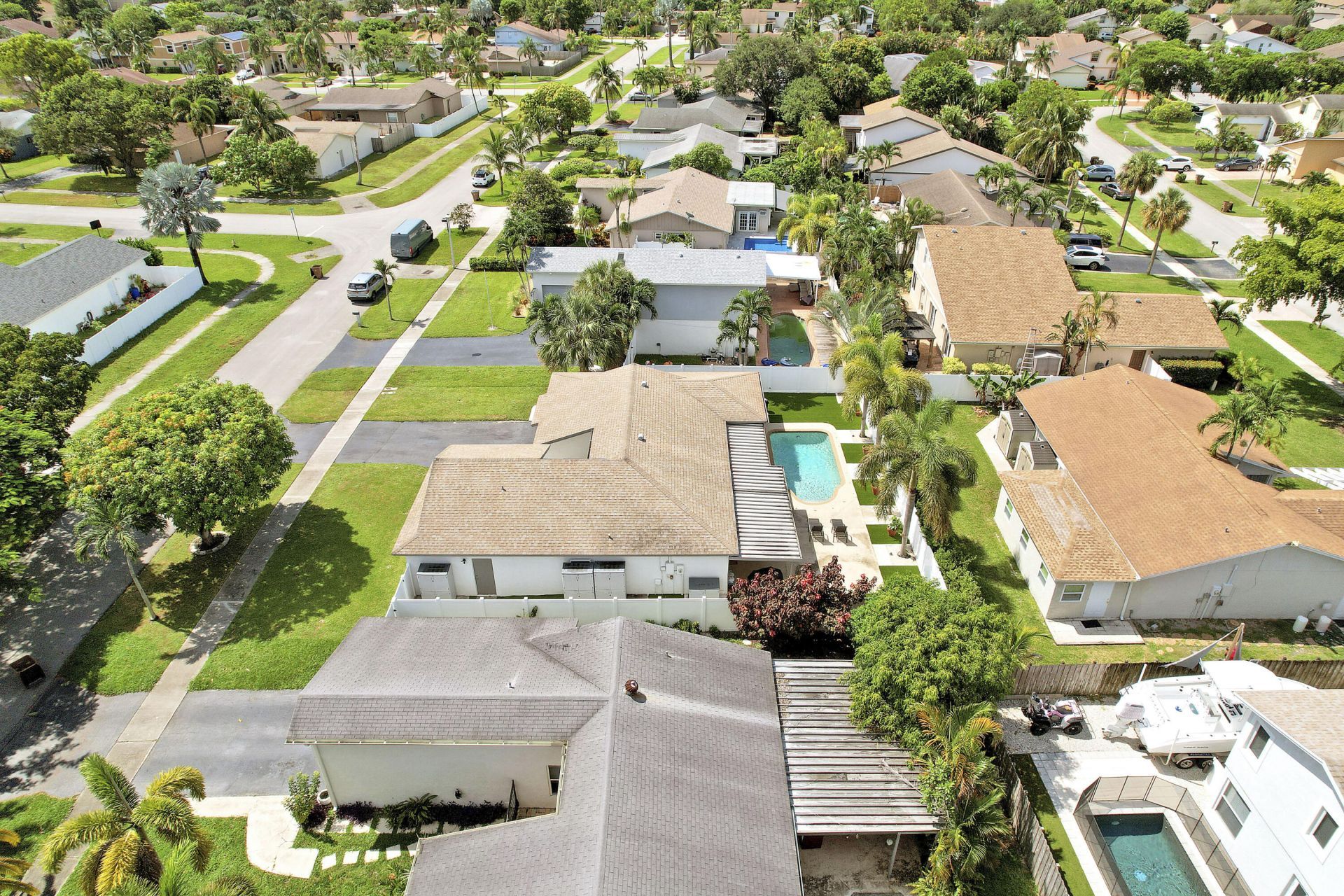 275 NW 39th Way, Deerfield Beach, FL 33442 Photo