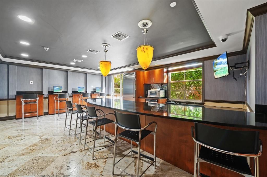 520 SE 5th Avenue, Unit 2202, Fort Lauderdale, FL 33301 Photo