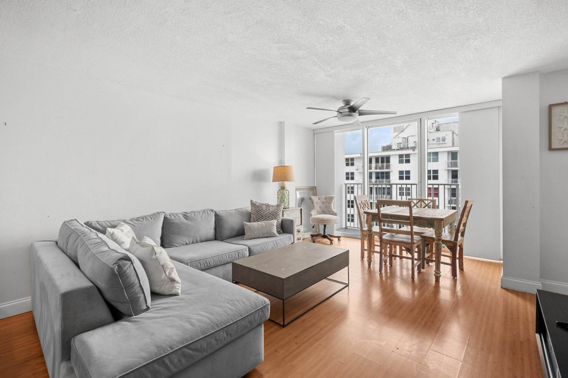 111 Briny Avenue, Unit PH7, Pompano Beach, FL 33062 Photo