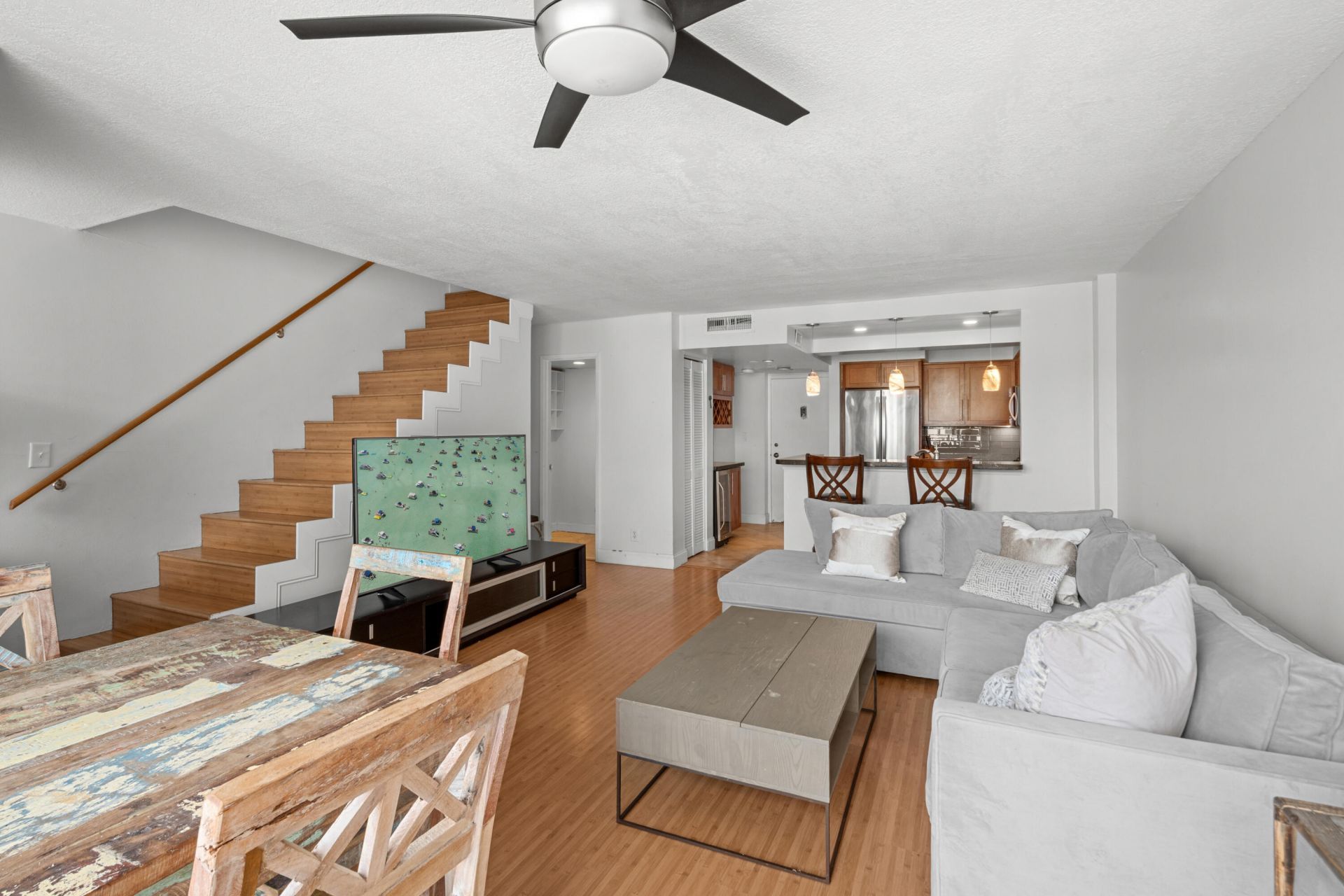 111 Briny Avenue, Unit PH7, Pompano Beach, FL 33062 Photo