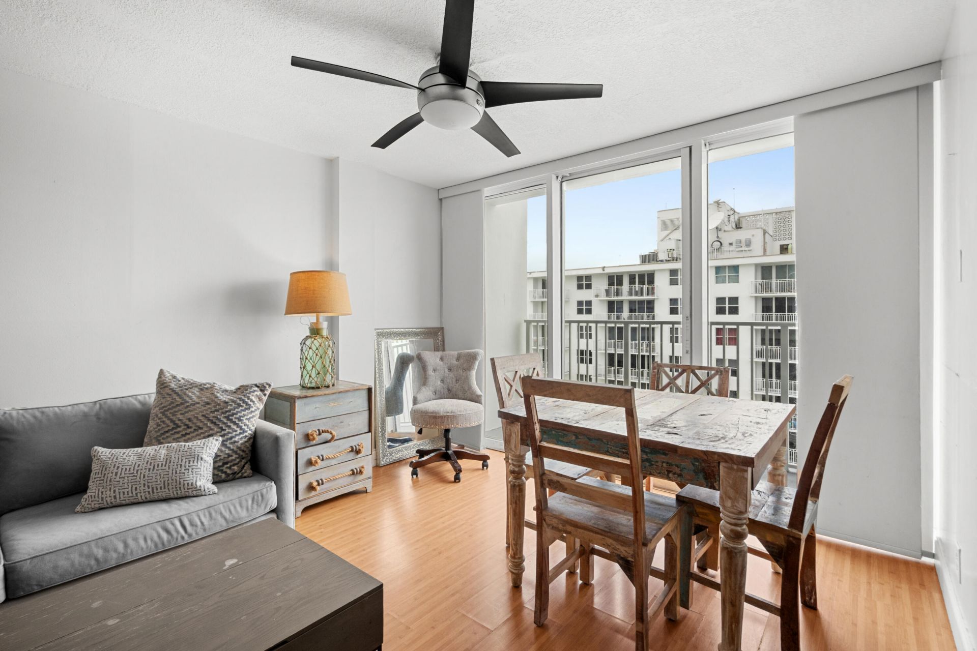 111 Briny Avenue, Unit PH7, Pompano Beach, FL 33062 Photo