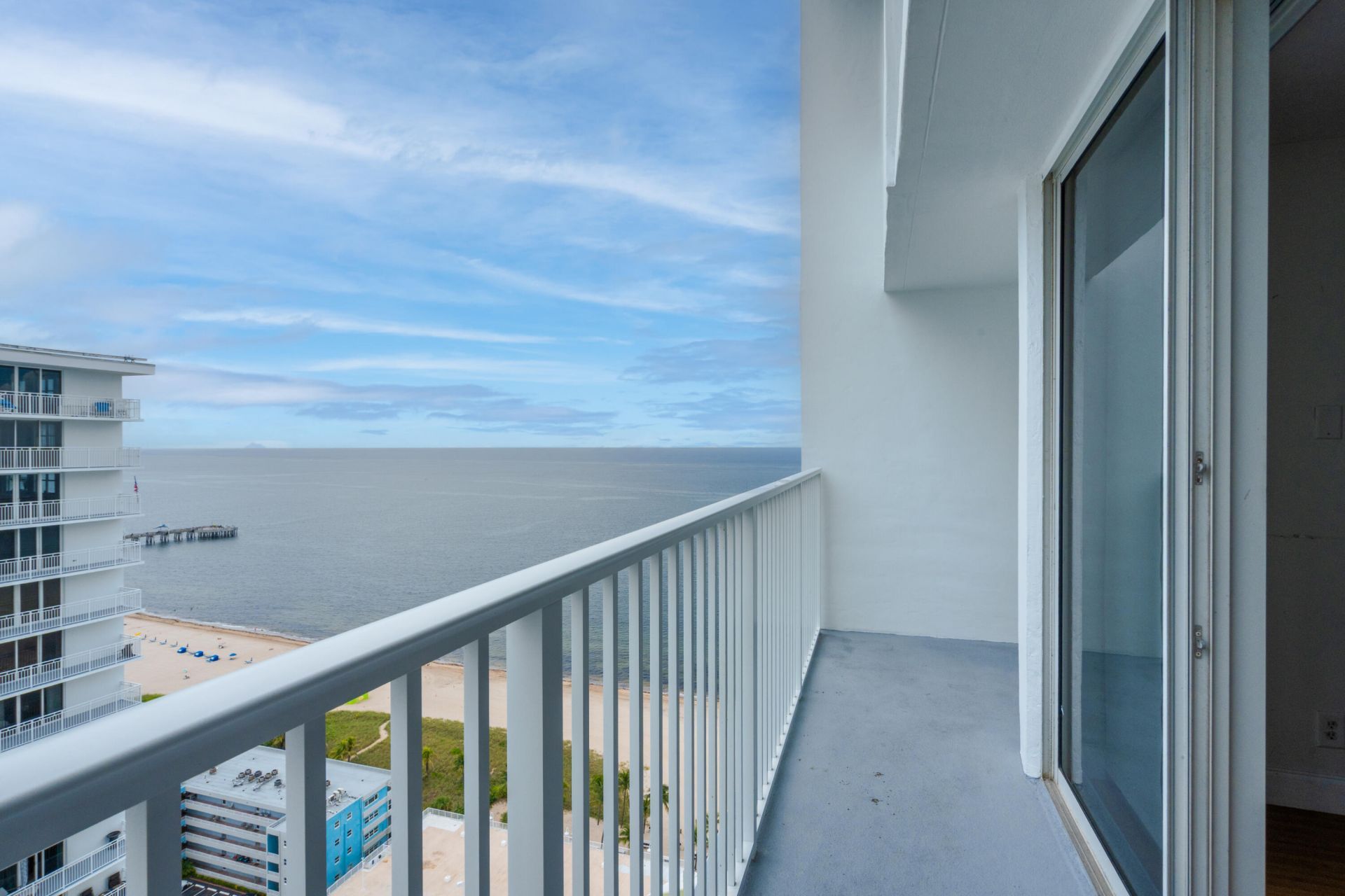 111 Briny Avenue, Unit PH7, Pompano Beach, FL 33062 Photo