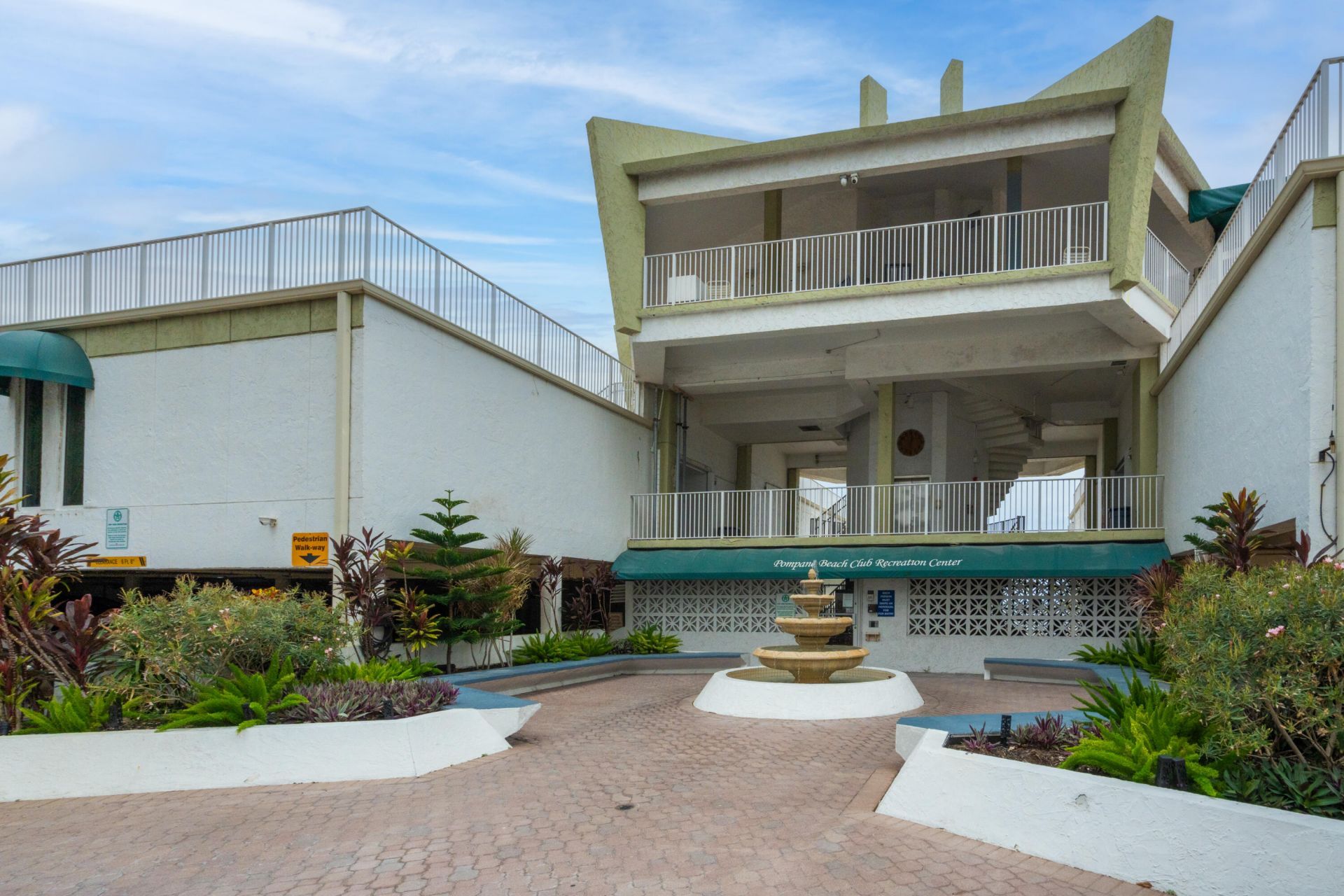 111 Briny Avenue, Unit PH7, Pompano Beach, FL 33062 Photo
