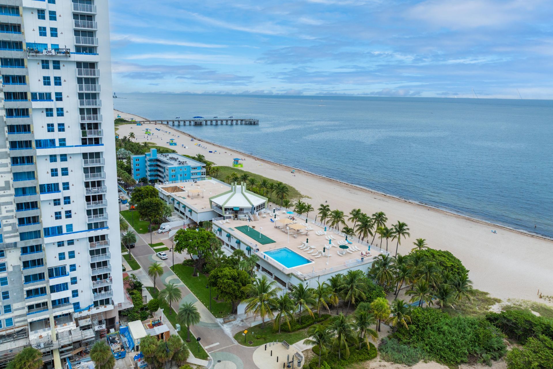 111 Briny Avenue, Unit PH7, Pompano Beach, FL 33062 Photo