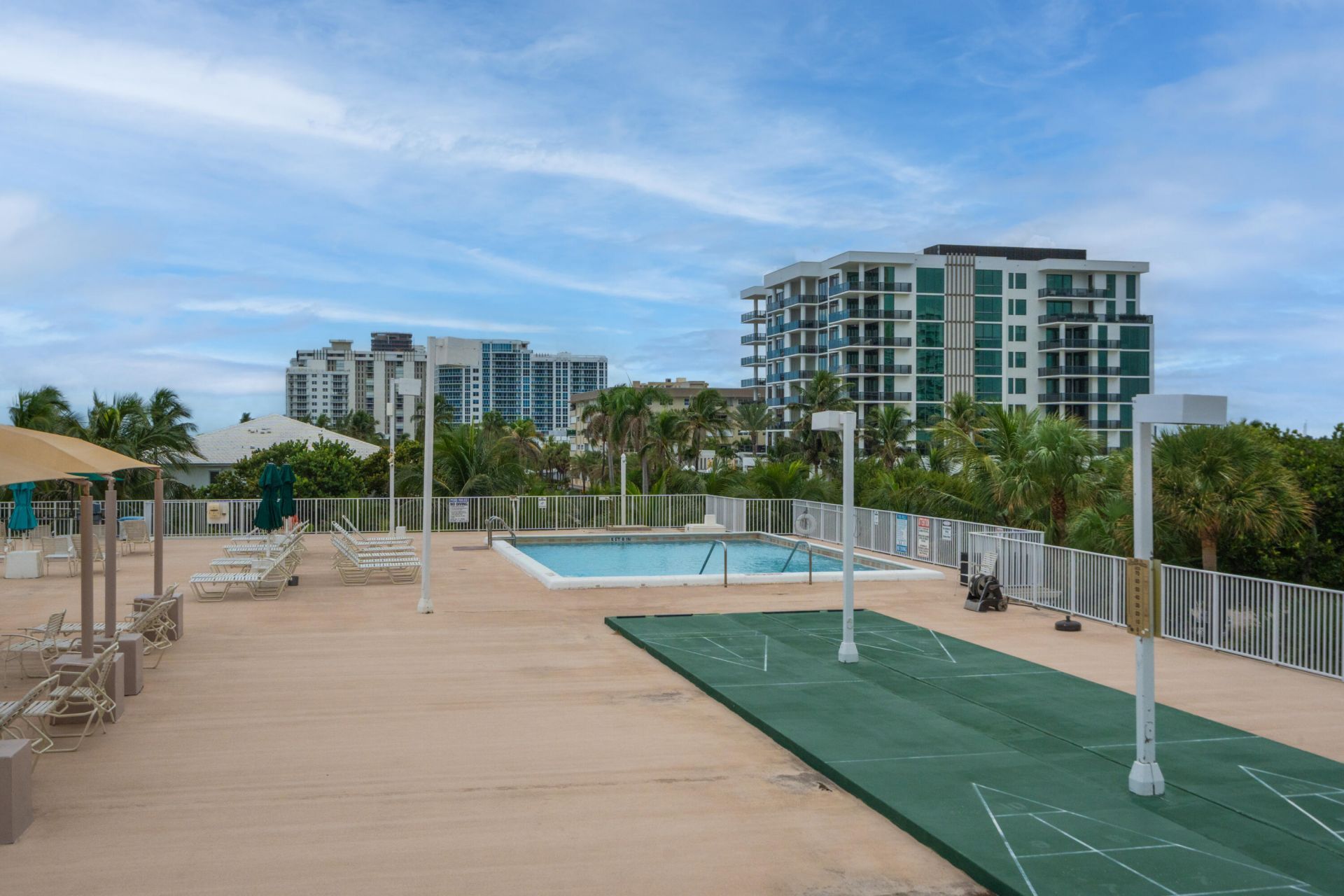 111 Briny Avenue, Unit PH7, Pompano Beach, FL 33062 Photo