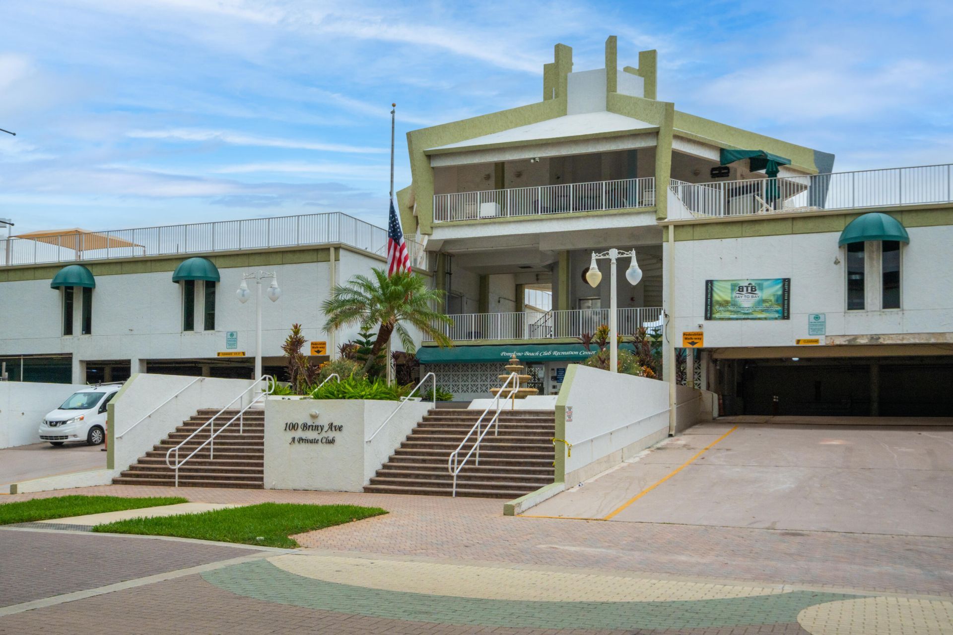 111 Briny Avenue, Unit PH7, Pompano Beach, FL 33062 Photo