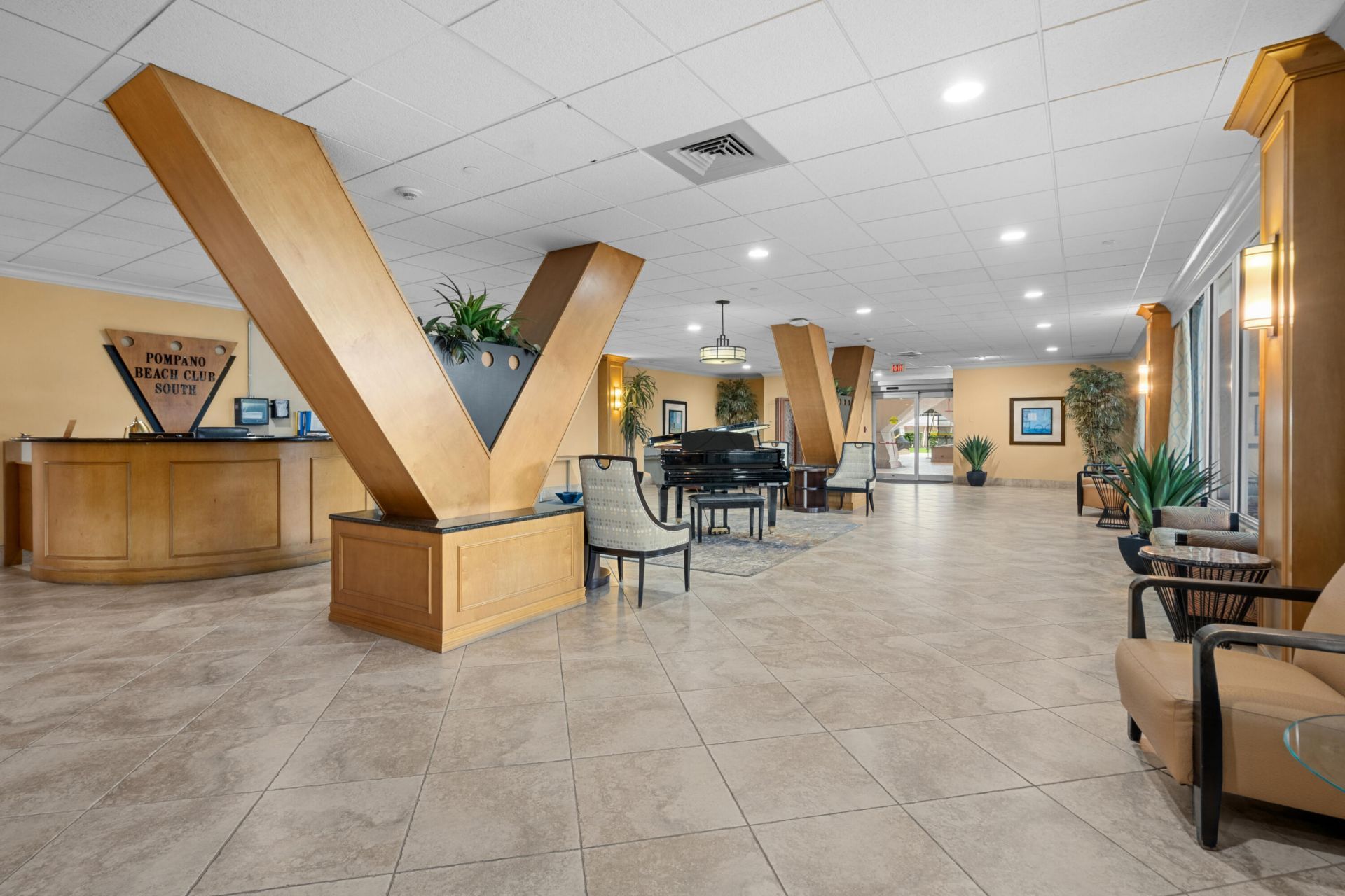 111 Briny Avenue, Unit PH7, Pompano Beach, FL 33062 Photo