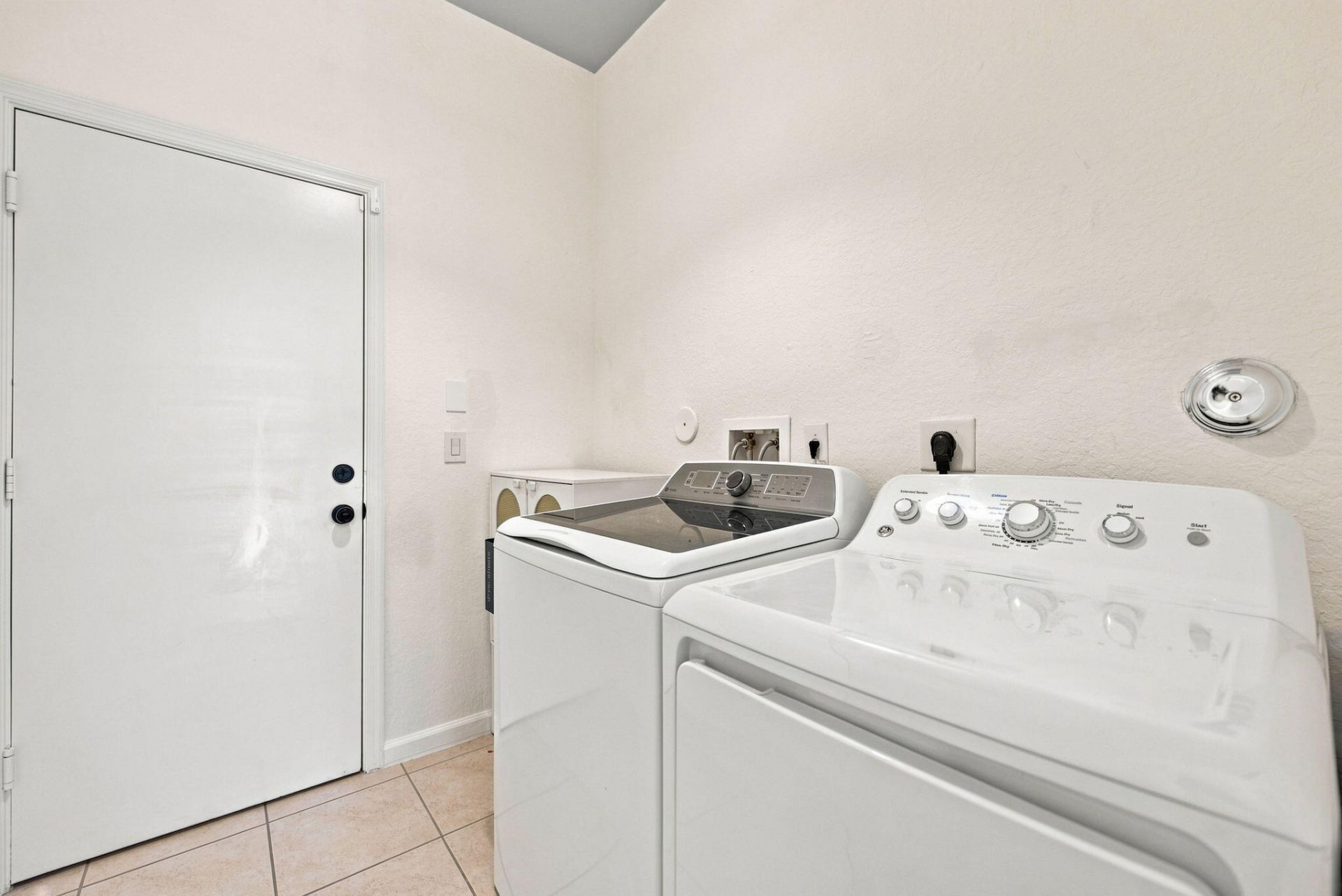 7830 Jewelwood Drive, Boynton Beach, FL 33437 Photo
