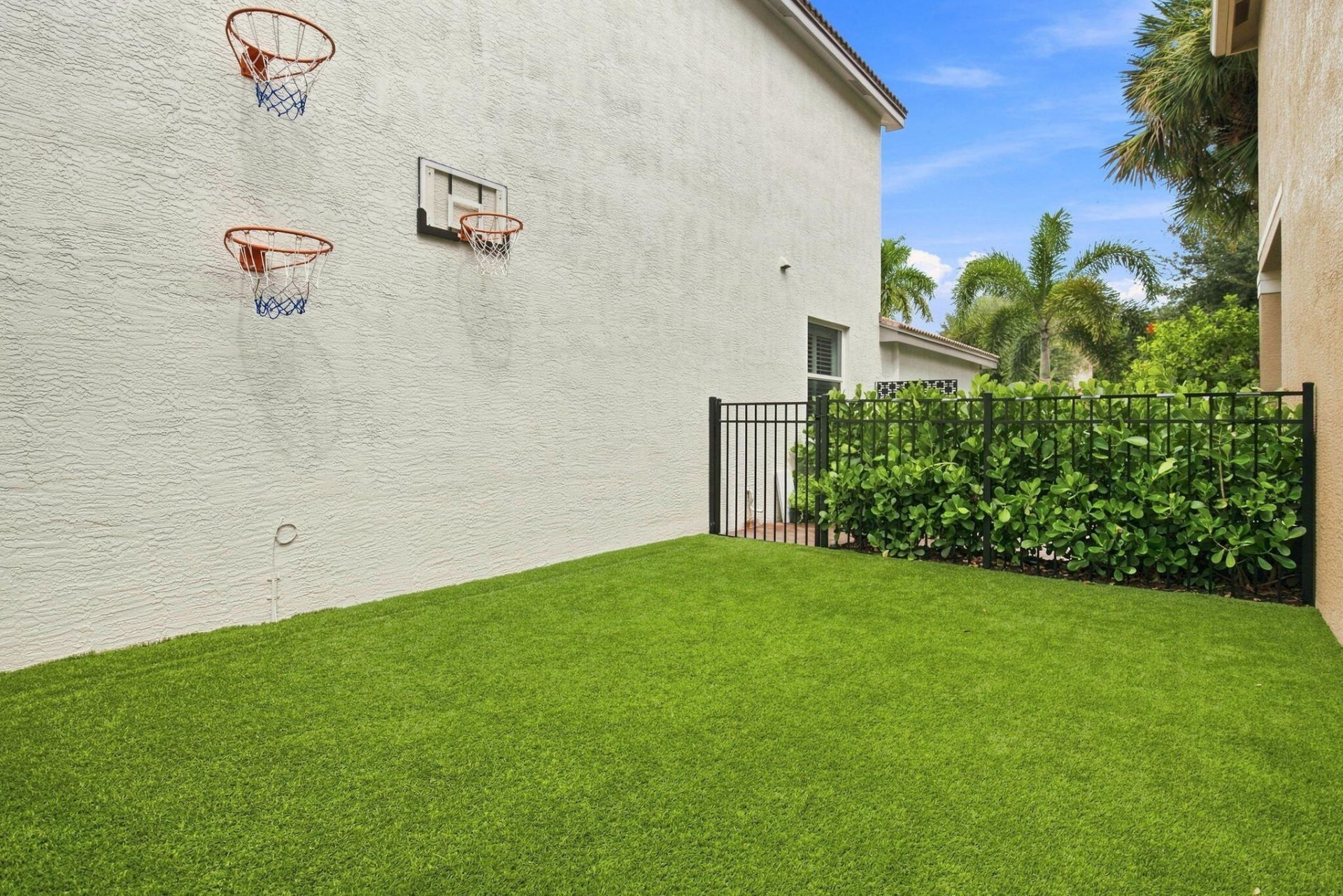 7830 Jewelwood Drive, Boynton Beach, FL 33437 Photo