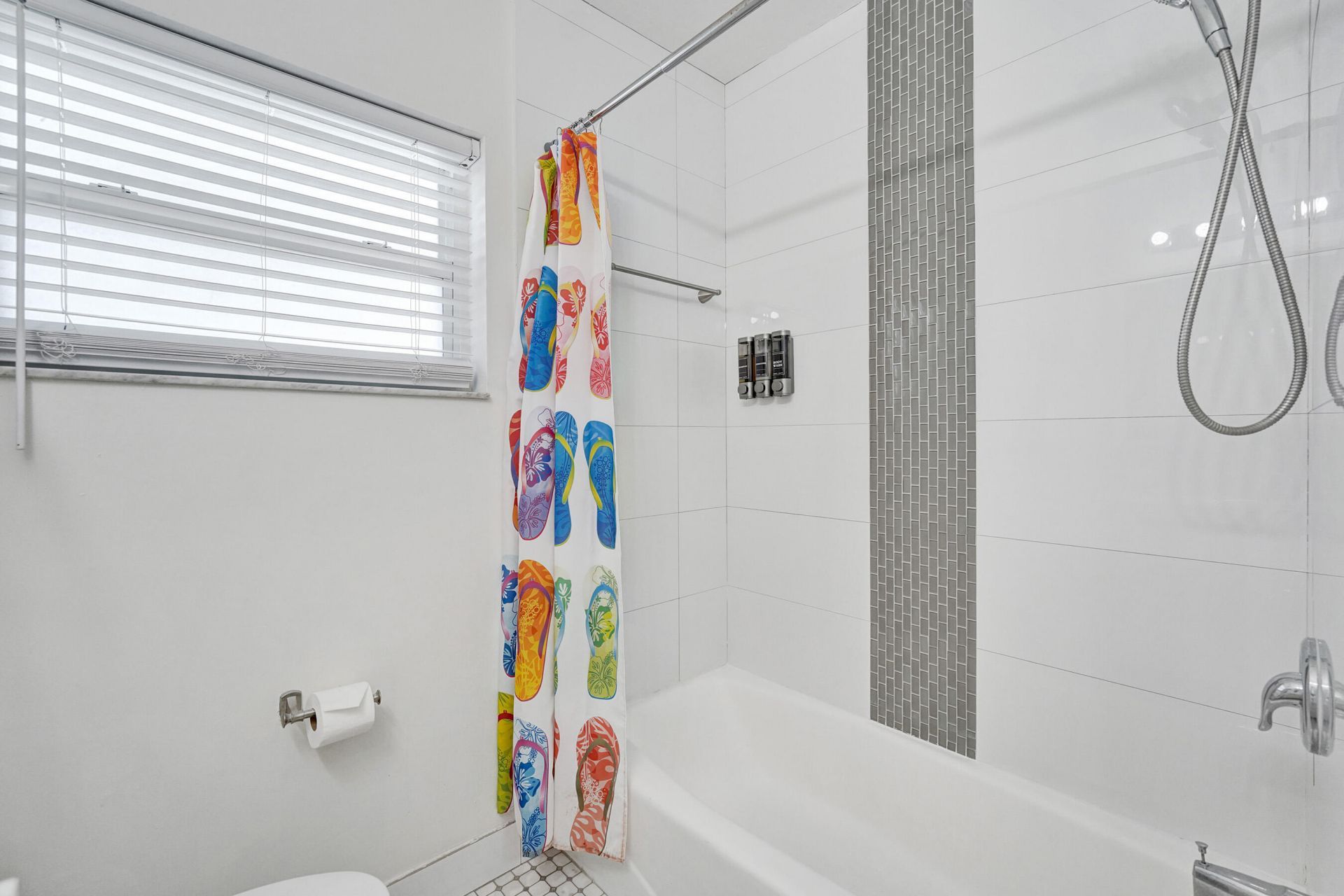 1535 Hollywood Boulevard, Hollywood, FL 33020 Photo
