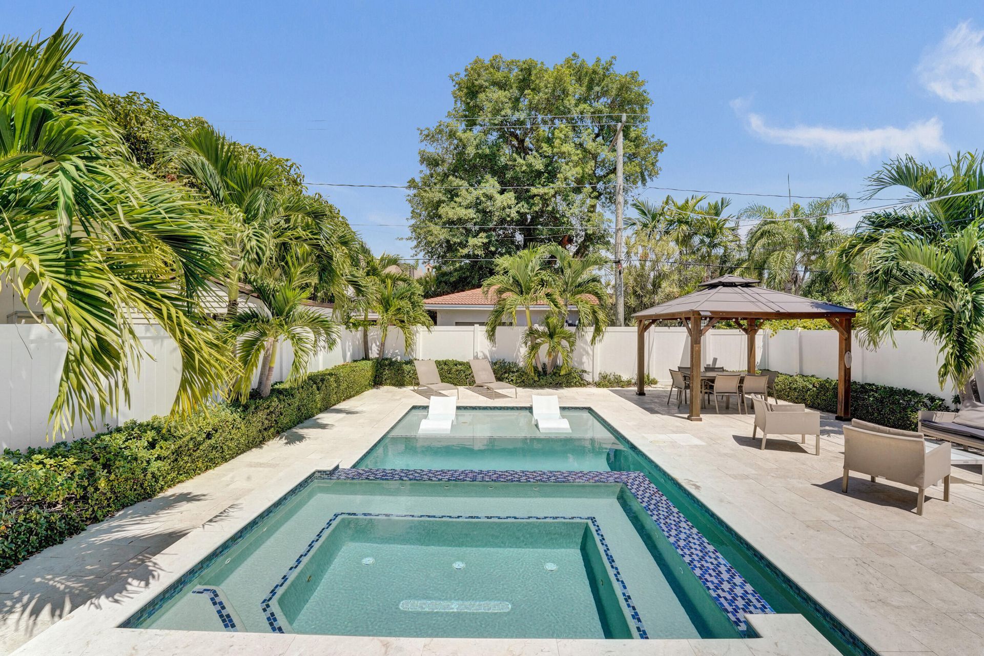 1535 Hollywood Boulevard, Hollywood, FL 33020 Photo