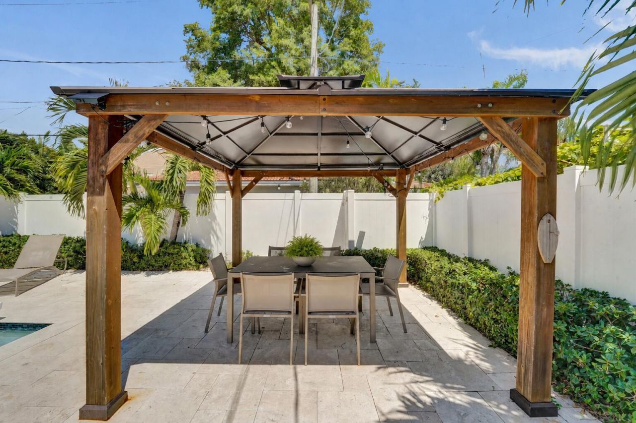 1535 Hollywood Boulevard, Hollywood, FL 33020 Photo