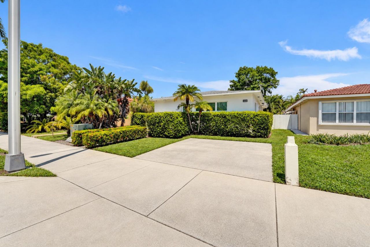 1535 Hollywood Boulevard, Hollywood, FL 33020 Photo