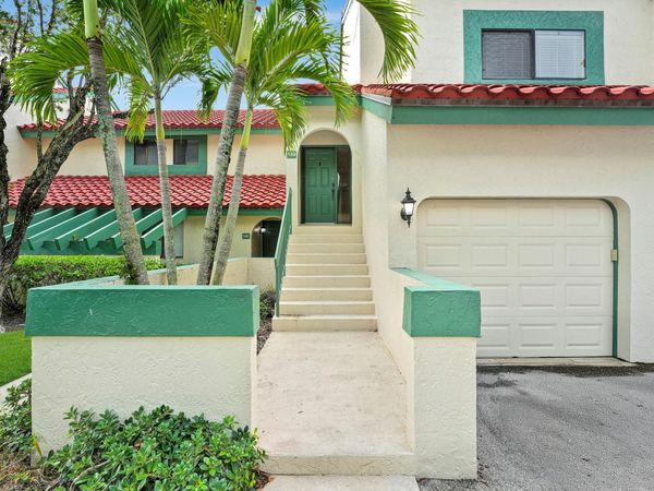 13 LEXINGTON Lane E, Unit G, Palm Beach Gardens, FL 33418