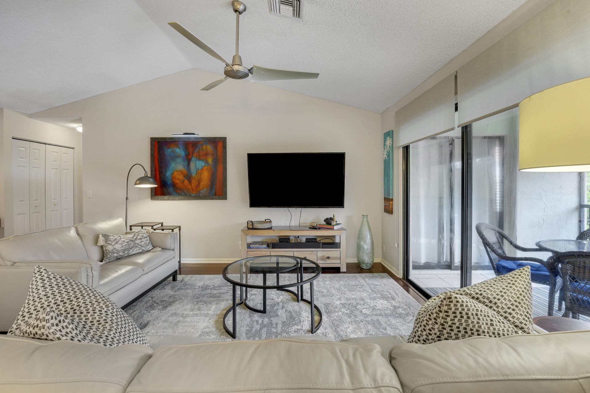 13 Lexington Lane E, Unit G, Palm Beach Gardens, FL 33418 Photo