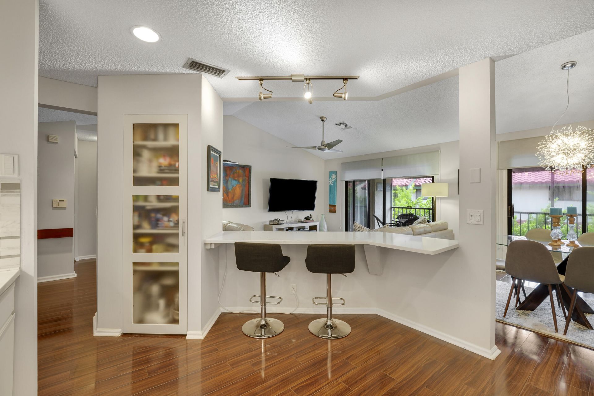 13 Lexington Lane E, Unit G, Palm Beach Gardens, FL 33418 Photo