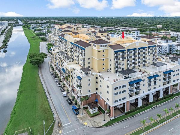 8390 SW 72ND Avenue, Unit 303, Miami, FL 33143