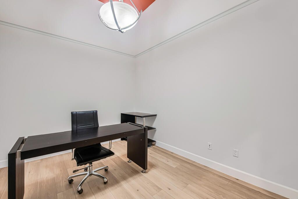 8390 SW 72nd Avenue, Unit 303, Miami, FL 33143 Photo