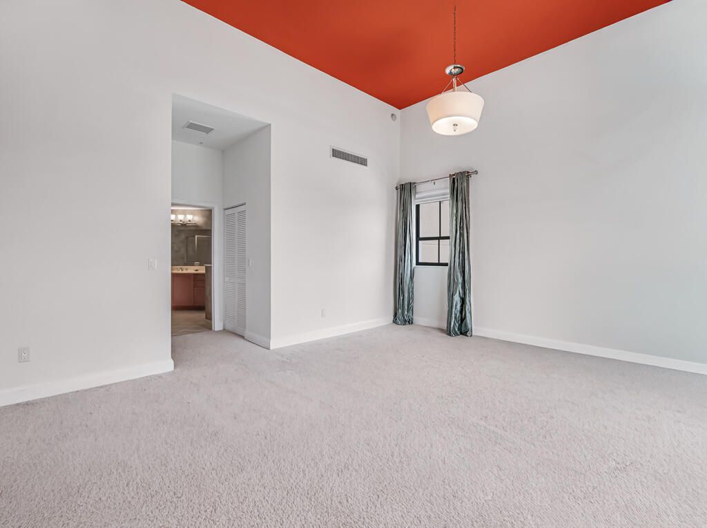 8390 SW 72nd Avenue, Unit 303, Miami, FL 33143 Photo