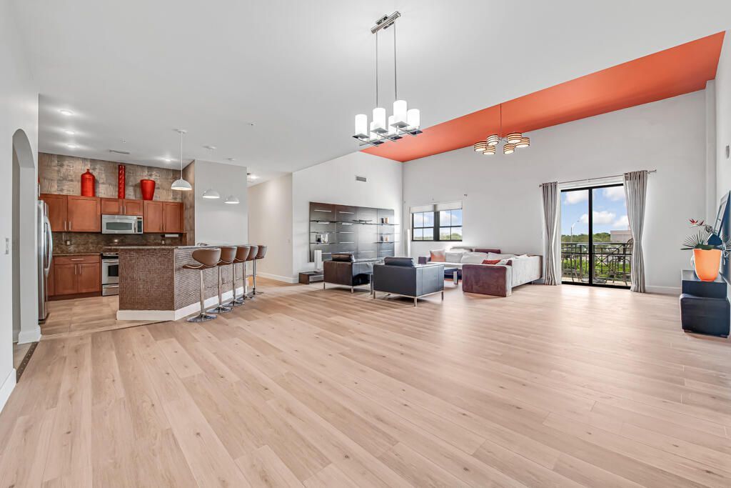 8390 SW 72nd Avenue, Unit 303, Miami, FL 33143 Photo